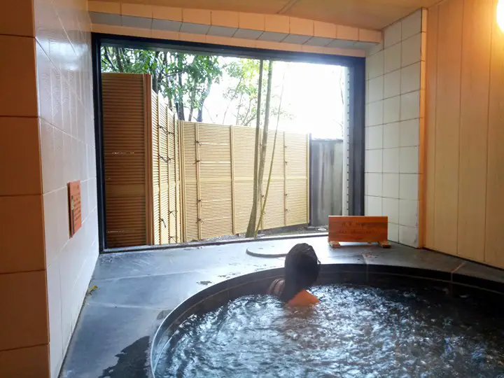 onsen in japan